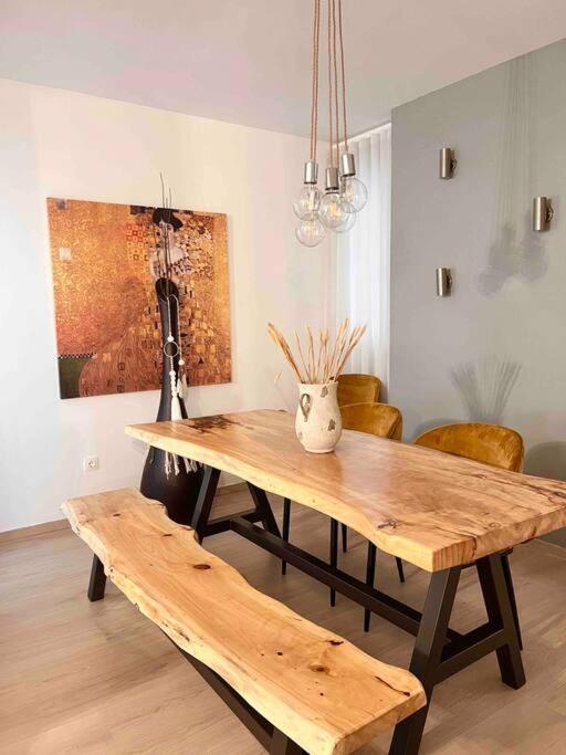 Super Luxury City Center Stay Salonicco Esterno foto